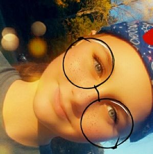 Meet your Posher, Brandy